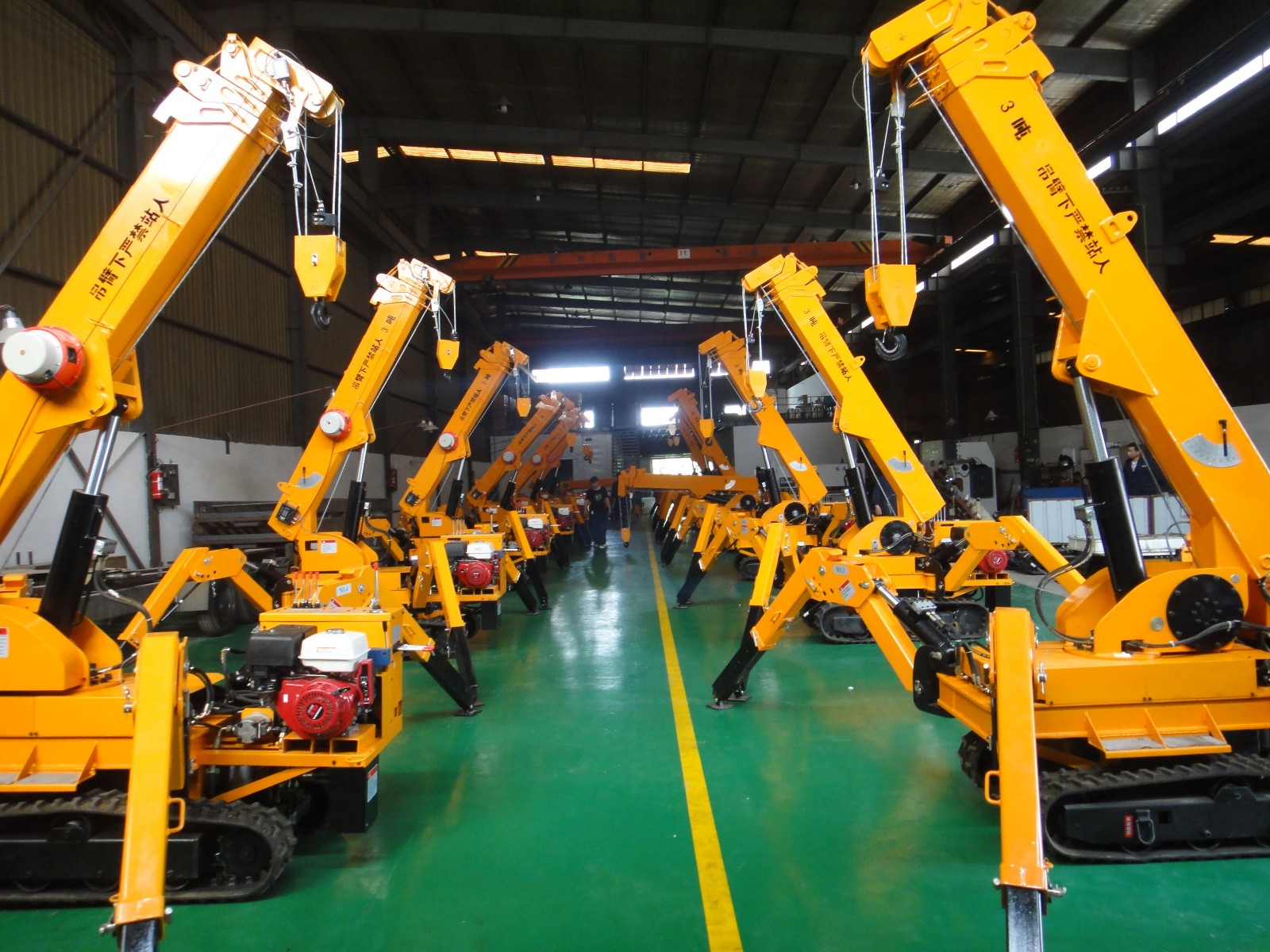 履帶式起重機的規(guī)格參數(shù) 履帶式起重機的規(guī)格參數(shù)